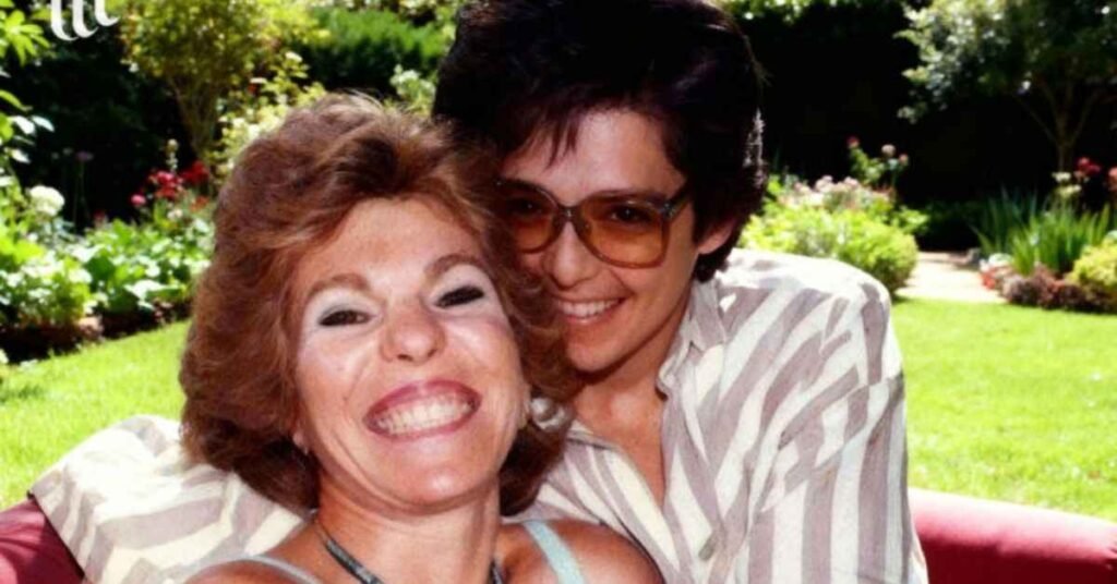 The Reality of Raising Lisa Bonet Alone