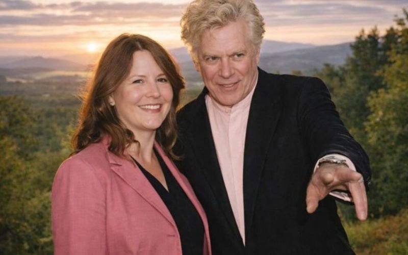 How Lupe Gidley Maintains Her Style and Grace